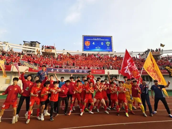 乐鱼集团-“闽超”宁德队首场4:0胜南平队，3位进球队员都是霞浦人|福建省城市足球联赛|球迷|比赛|足球|宁德市_新浪体育_新浪新闻